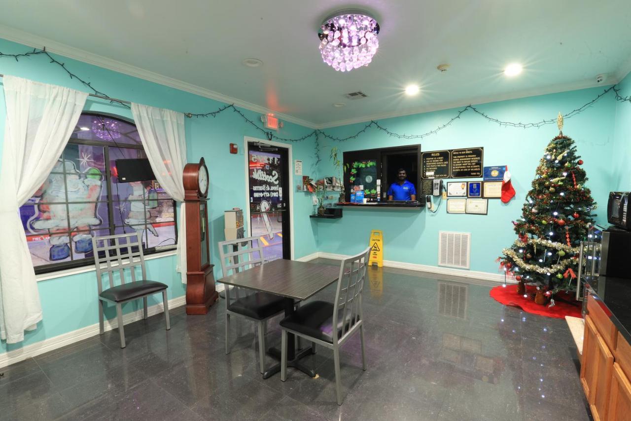 Scottish Inn And Suites Houston-Jones Road Louetta Eksteriør bilde