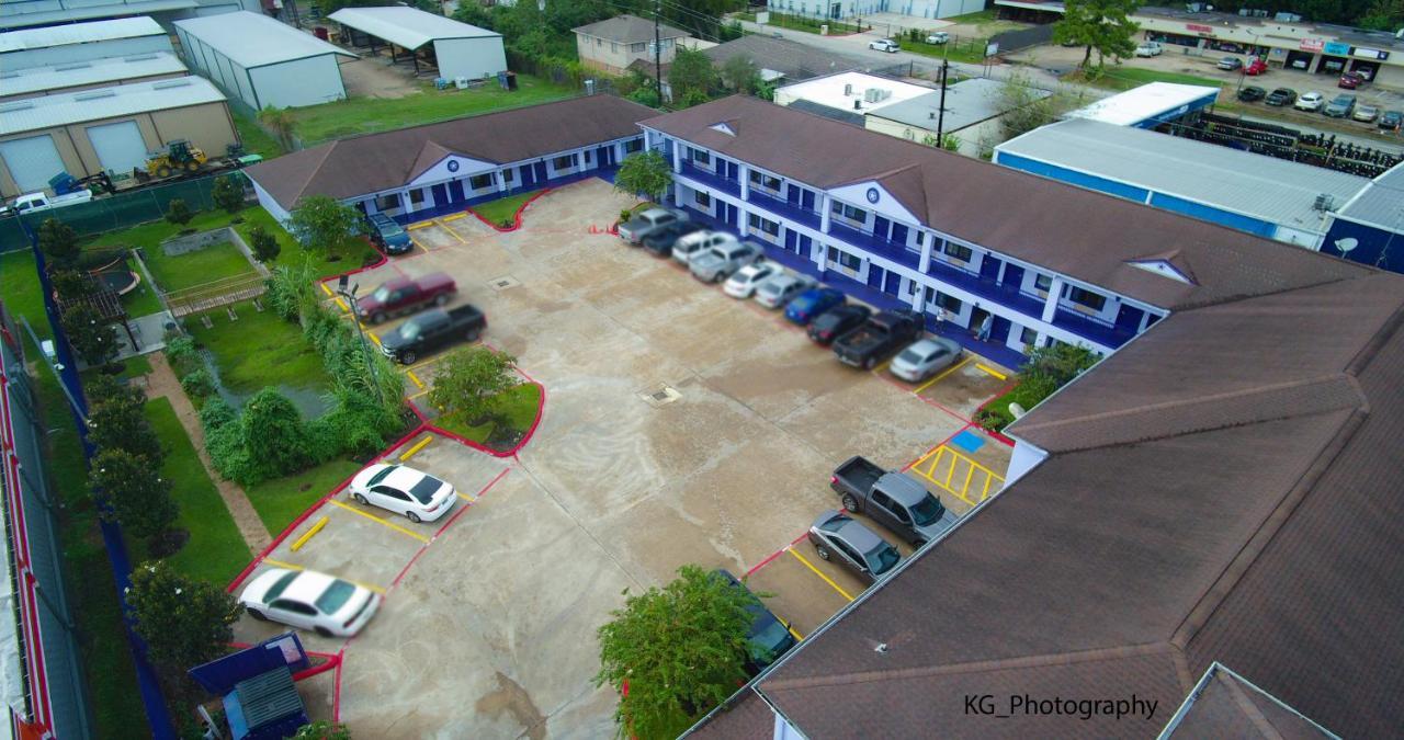 Scottish Inn And Suites Houston-Jones Road Louetta Eksteriør bilde