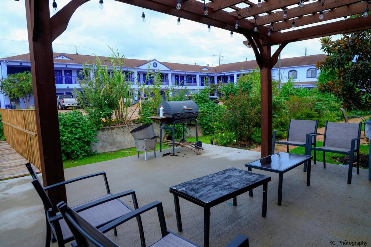Scottish Inn And Suites Houston-Jones Road Louetta Eksteriør bilde