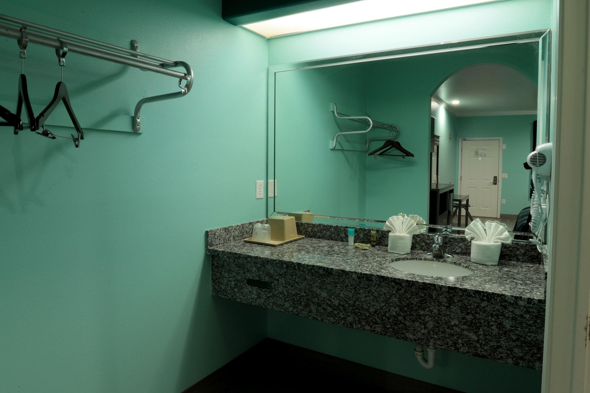 Scottish Inn And Suites Houston-Jones Road Louetta Eksteriør bilde
